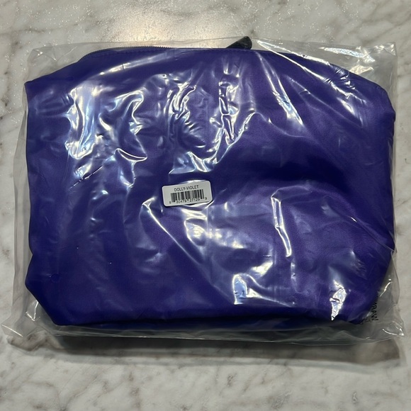 Lug Dolly Cosmetic Case NWT - Picture 9 of 16